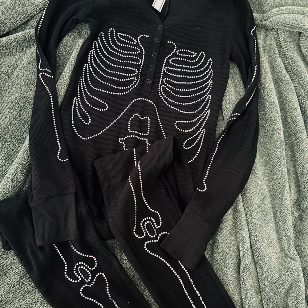Victoria's Secret Black Skeleton Pajama Set New sz XS